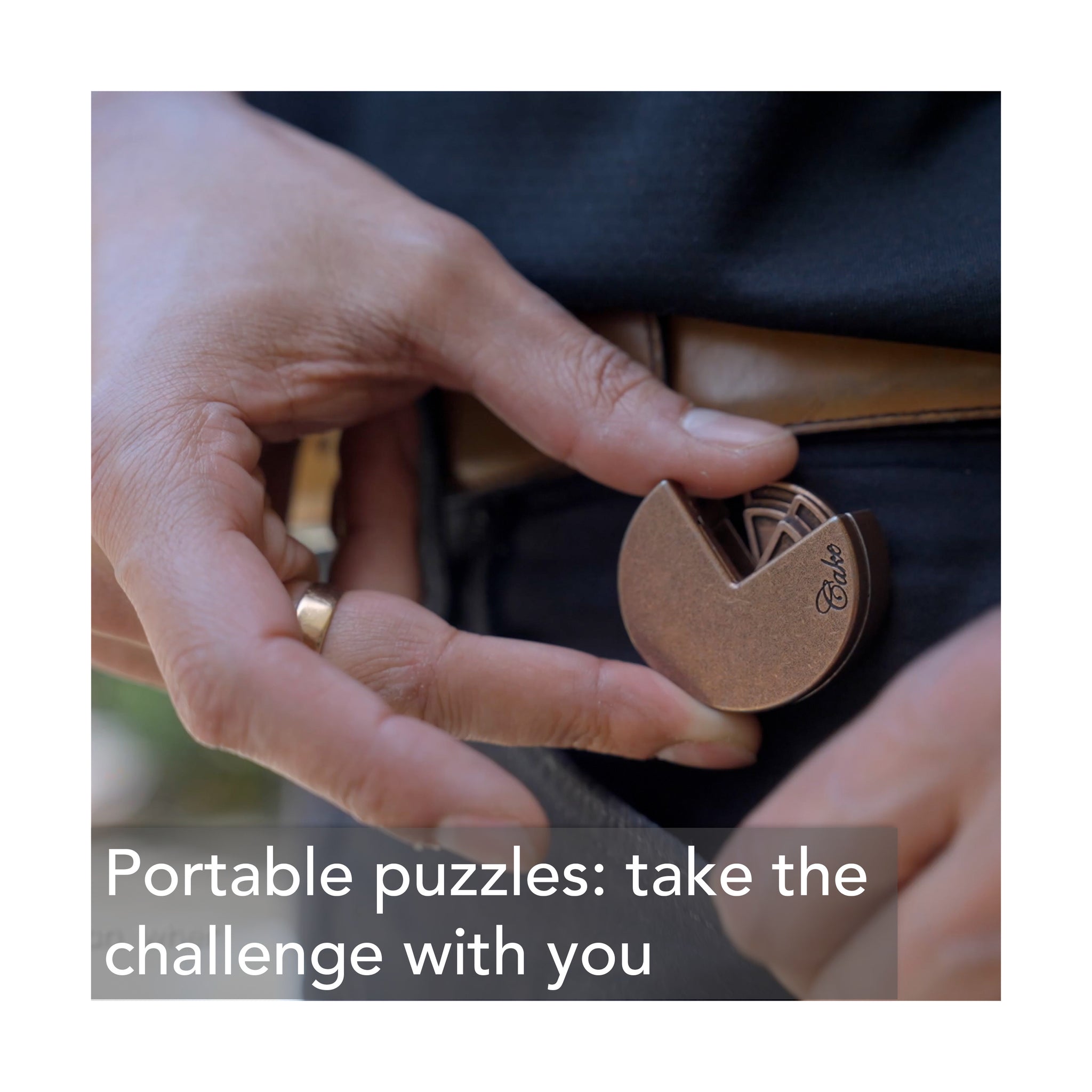 Hanayama Level 4 Cast Puzzle - Wallet | Brainteasers | AreYouGame