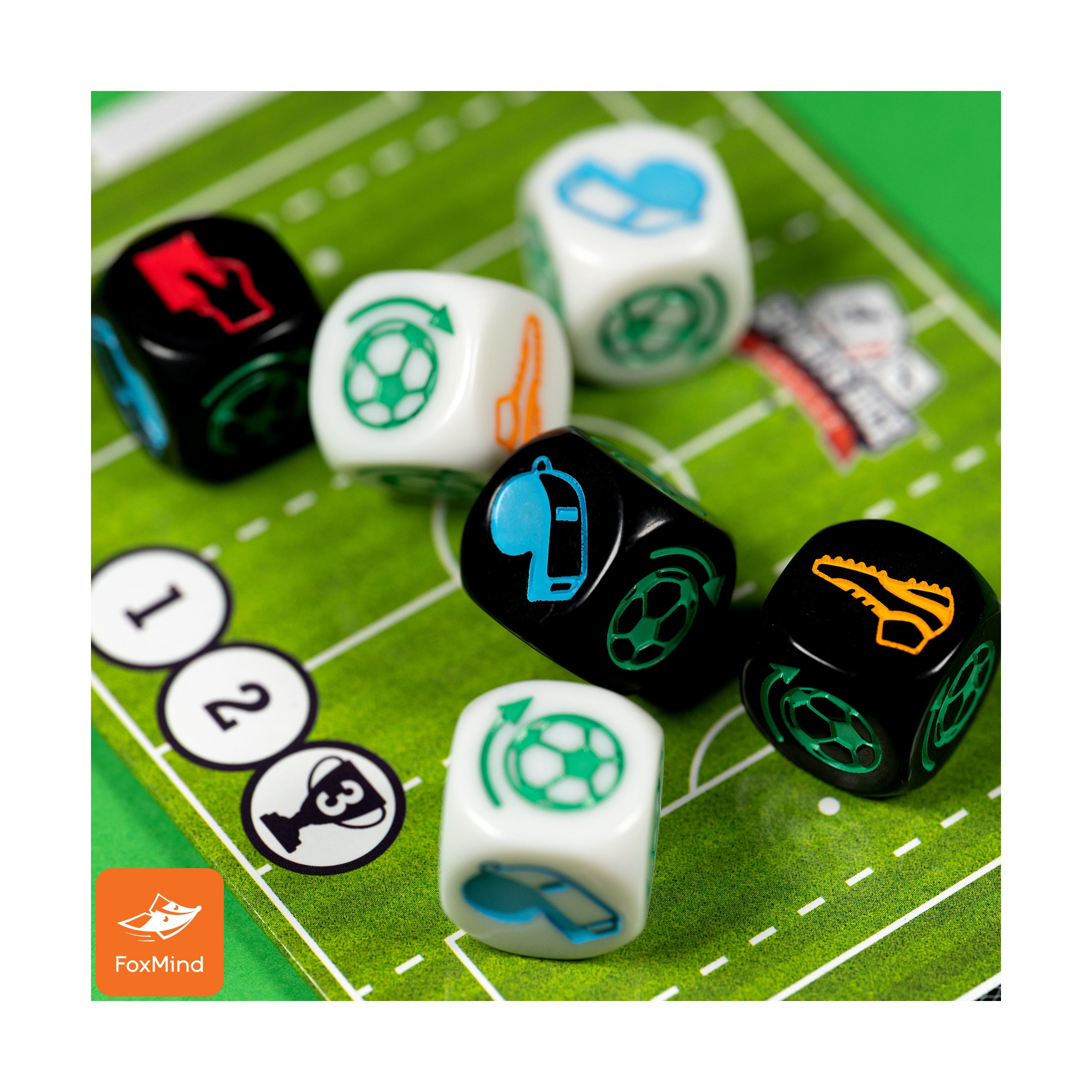 FoxMind Games: Sports Dice, Football, Roll Your Way to the End Zone, Easy  to Learn, Fun to Play, Play with Up to 4 Players, For Ages 7 and up - Yahoo  Shopping