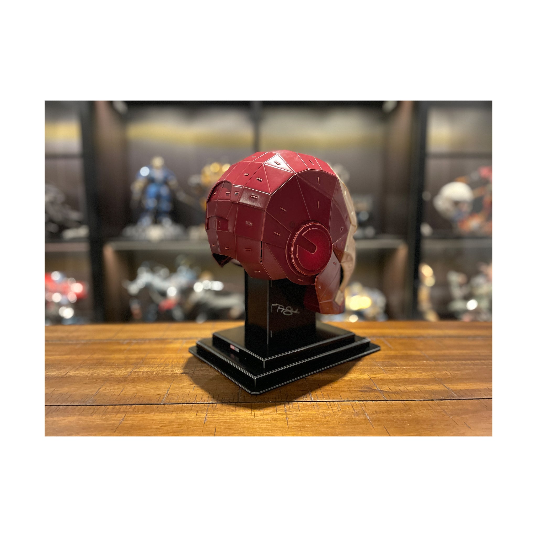 iron man helmet 3d puzzle Bust building any version of his Iron Man suit would take unfathomable resources 4D BUILD - Marvel Iron